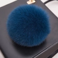 Pendentif pompon en fourrure de renard bleu marine sur un sac en cuir noir élégant - Style Bouton Pression 14CM / Bleu sarcelle