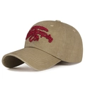 Casquette de baseball en coton délavé kaki avec broderie Boston Landscaping Co. rouge - Réglable / Beige