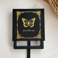 Elegante caja de regalo negra con mariposa dorada y marco de exhibición 3D - Negro Brillante Mariposa/Interior 9x9x2cm