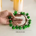 Couronne de Noël à cloches vertes avec dimensions et détails de corde rustique - 14cm / Vert