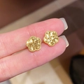 Elegante goldene Fünfblatt-Blumenohrringe mit schimmerndem Finish und schickem Design - 1# Diamantglitzer Fünfblättrige Blumenohrstecker-Gold (WE2482)