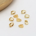 Detalle de enganches para colgantes bañados en oro para bisutería DIY y collares - 1 Pieza / Dorado