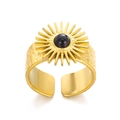 Anello regolabile vintage dorato con pietra nera rotonda e motivo a raggiera - Aperto Regolabile / Oro con pietra nera