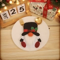 Porte-couverts de Noël gnome avec motif à carreaux rouge et noir pour décoration - Bonhomme de Neige à Haut-de-forme