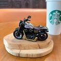 Detailed mini alloy motorcycle model toy keychain in black and purple metallic color - Pull Back Motorcycle-Pink / Pink