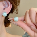 Eleganti orecchini a lobo verde menta con finitura aurora boreale perlata per donna - Orecchino a Bottone Sferico Perle Iridescenti Blu Chiaro (49#) / Blu