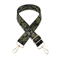 Detail eines armee-grünen Leopard-Taschen-Gurts mit polierten goldenen Schnallen - Armeegrün