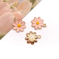Rosa und gelber Gänseblümchen Anhänger aus Metall mit Vergoldung für DIY Schmuck - Rosa