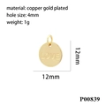 Détail d'un pendentif rond doré de 12mm avec gravure LOVE et découpe en étoile - Or Rond LOVE (12mm)