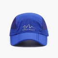 Gorra deportiva azul marino de secado rápido con malla y bordado de montaña - Ajustable / Azul Real