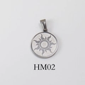 Silver-colored stainless steel round pendant with sun pattern engraving, model HM02 - HM02-Sun / Silver