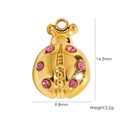 Detailansicht Marienkäfer-Anhänger in Gold mit rosa Strasssteinen und Abmessungen - Rosenroter Zirkonia