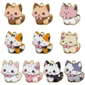 Set van 10 kleurrijke emaille kattenbedeltjes met gouden plating voor DIY-sieraden - Mix 10 Stuks Emaille Kat - 8 Stijlen Mix