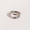Anello a doppio strato intrecciato minimalista in argento con superficie metallica lucida - US 7 / Oro Bianco