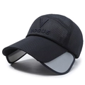 Gorra de béisbol de malla azul marino con viseras laterales retráctiles y bordado VOGUE - Azul marino