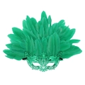 Máscara veneciana verde esmeralda con plumas y marco calado para baile de gala - Zorro de Plumas Verdes