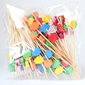 Bulkverpakking bamboe fruitprikkers met decoratieve aardbeien en ananas houten toppers - 12cm/100 stuks / Gemengde Aardbeien
