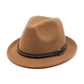 Klassischer brauner Fedora-Hut mit schwarzem Lederband und Goldnieten für Damen - Khaki