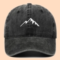 Gorra de béisbol negra lavada con bordado de montaña en estilo de algodón vintage desgastado - Ajustable / Negro