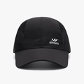 Berretto sportivo nero leggero con rete traspirante e logo SPORT laterale bianco - Nero