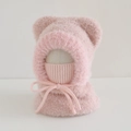 Dettaglio di sciarpa con cappuccio rosa per bambini con orecchie di orso e maschera - 3-8 Anni / Rosa