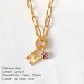 Collana a graffetta dorata con pendente lettera M e zircone viola - Lettera N (XNL0079)