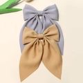 Set of two large fabric bow hair clips in grey and beige matte finish for girls - Combination 8 (Grey/Beige Set)