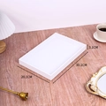 Bandeja blanca rectangular para exhibición de joyas con dimensiones de 30,1cm por 20,1cm - Bandeja Vacía Mediana