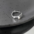 Minimalist 925 sterling silver open ring featuring a white pearl with molten texture - Irregular Texture Pearl Opening Style(JZ0245)