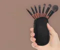 Detail von 8-teiligem Mini-Make-up-Pinsel-Set mit Ziegenhaar und kleiner Netztasche - MINI Ebenholz Set (8-teilig)