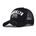 Καπέλο Brooklyn trucker σε μαύρο στυλ με 3D κέντημα και διχτυωτό πίσω μέρος - Ρυθμιζόμενο / Μαύρο