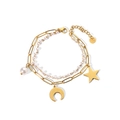 Détail du bracelet en acier doré à plusieurs rangs avec breloques lune, étoile et perles - Style Double Couche Étoile Lune Perle (TB5031)