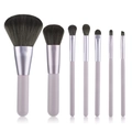 7-teiliges fliederfarbenes Make-up-Pinsel-Set mit Synthetikborsten und Silberzwinge - Lila
