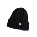 Primer plano de gorro de punto grueso negro con parche de copo de nieve blanco en el borde - M (56-58cm) / Negro