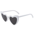 Gafas de sol de corazón blancas de moda con lentes oscuros para un estilo chic de mujer - Montura Blanca Lente Gris