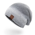 Bonnet en tricot dégradé gris et blanc avec une étiquette de sport en cuir brun - Dégradé Gris (XBG-9858)