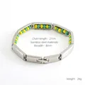 Detalle de pulsera de cuentas de acero titanio con medidas de 21 cm largo y ancho de 8 mm - Color Acero