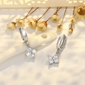 Boucles d'oreilles pendantes fleurs en argent avec zircons blancs scintillants - Trèfle en Zircone Blanche / Or Blanc