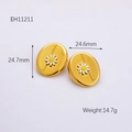Golden oval stainless steel earrings with white daisy enamel finish and 24.7mm size - Gold Oval Style (EH11211) / One Size