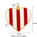 Herzanhänger mit rot-weißen Emaille-Streifen und hochwertiger Goldbeschichtung - L196081-Rotes Streifenherz