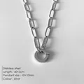 Zilveren roestvrijstalen ketting met rechthoekige schakels en 10mm ronde hanger - Eenvoudige Cirkelhanger Stijl (XNL0033-1)