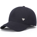 Donkerblauwe winterpet voor heren met ruitvormige stiksels en metalen adelaarembleem - Verstelbaar / Marineblauw