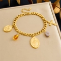 Goudkleurige Cubaanse schakelarmband met Maria-hangers, kruis en kleurrijke edelstenen - Enkele Armband (B1813)