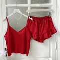 Rotes Damen-Pyjama-Set aus Satin mit Camisole und Shorts mit Rüschensaum Nachtwäsche - S / Rot