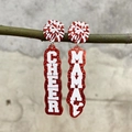Glitzernde rote Acryl-Ohrringe mit weißem Cheer-Mama-Schriftzug an einem Zweig hängend - Rot