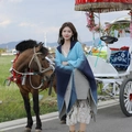 Poncho ethnique à capuche bleu et gris avec motifs géométriques et franges - LM292 Dégradé - Bleu & Gris
