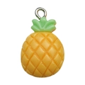 Hars ananas hanger met groene bladeren en metalen ring voor DIY sieraden maken - Gele Ananas (17058)