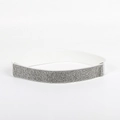 Detailansicht des weißen elastischen Damengürtels mit funkelnden Silber-Strasssteinen - Schmal / Modell 8 (Vollweißer Strass)
