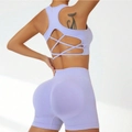 Lavendel naadloze yoga set met cross-back sportbeha en geribbelde korte broek met hoge taille - S / Lavendel