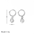 Silberne Edelstahl-Ohrringe mit Zirkon-Anhänger und Maßangabe von 28mm Gesamtlänge - Platin Weißer Strass